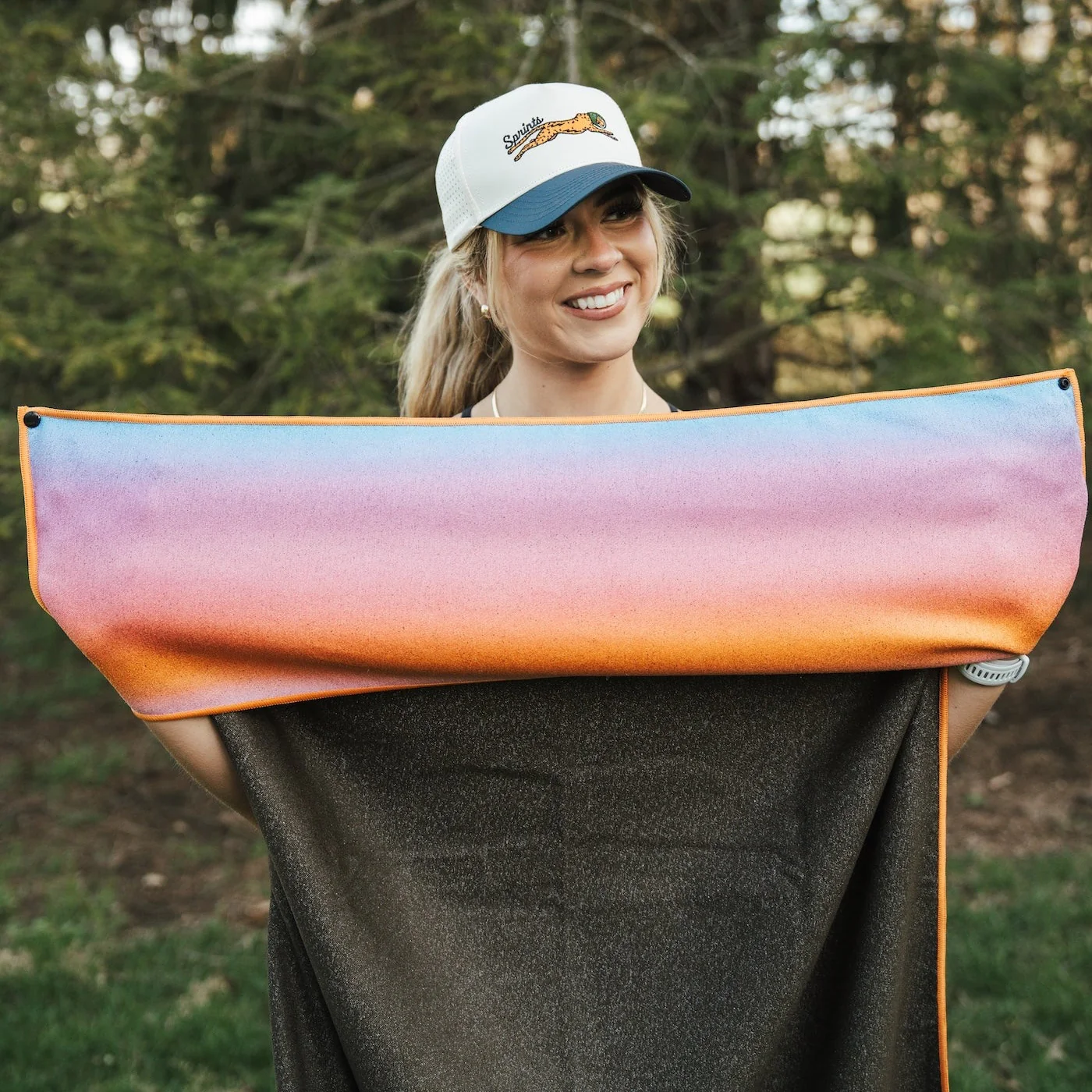 Golden Glow Car Seat Cover Towel - Image 5