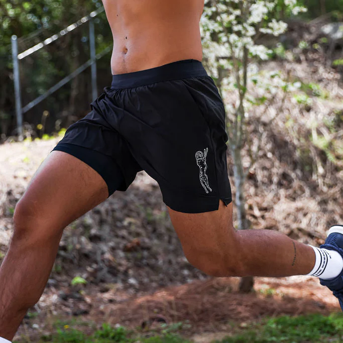 Mens Avigate 5" Fusion Short - Stealth Black - Image 7