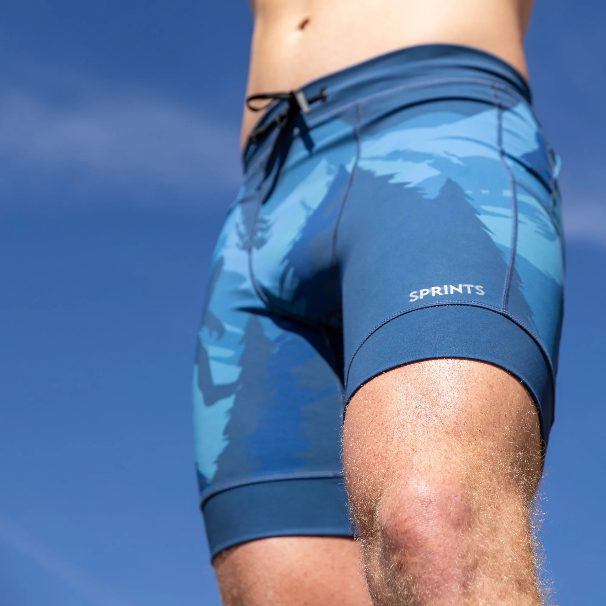 Mens Flexion 8" Half Tights - Sasquatch Habitat - Image 8