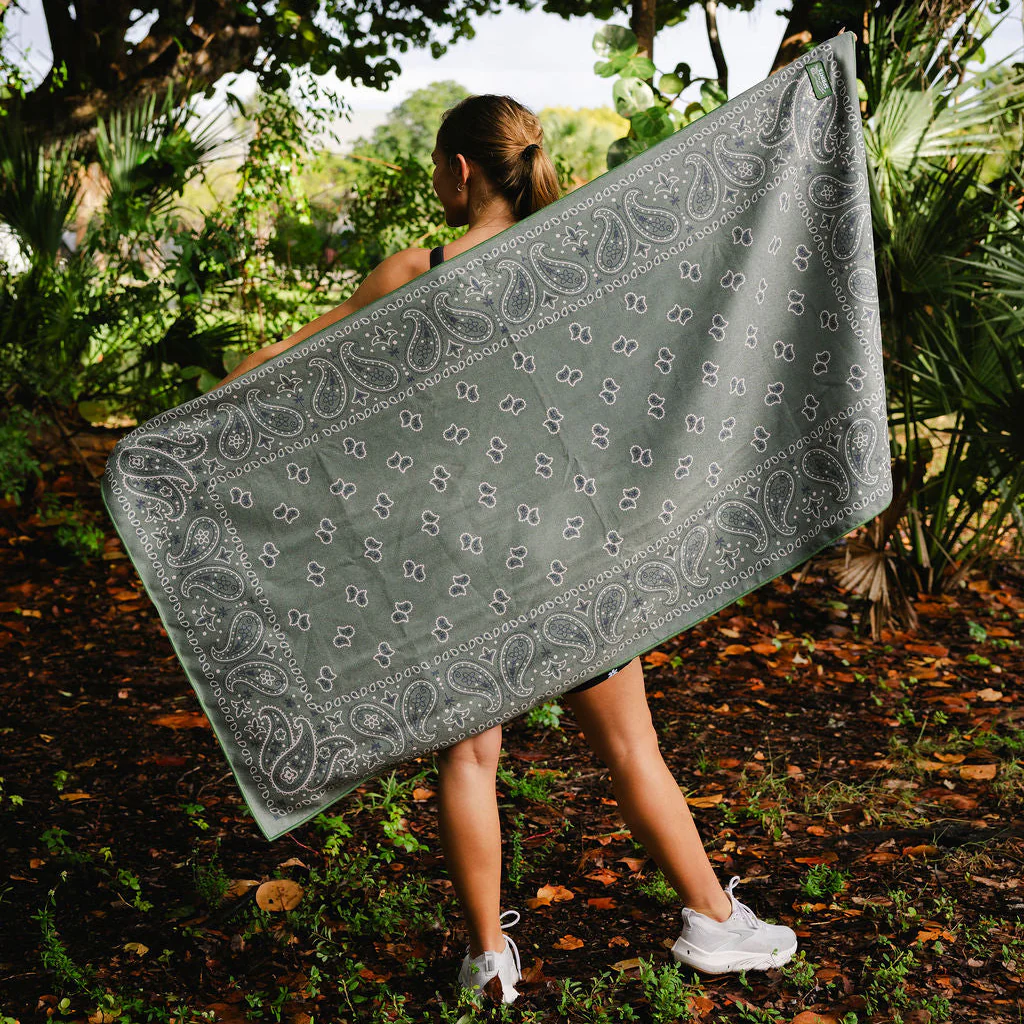 Paisley Probs Green Car Seat Cover Towel - Image 5