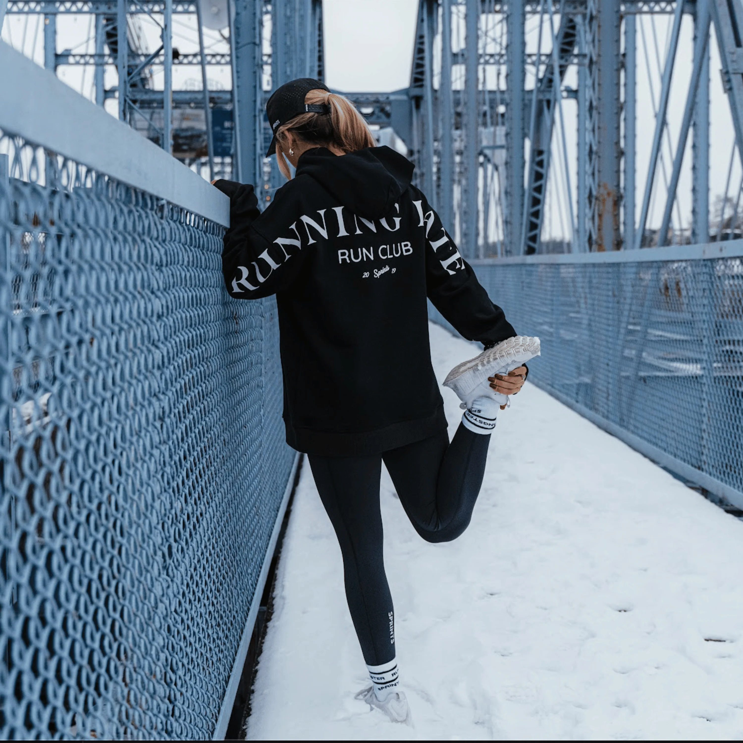 Run Club Oversized Hoodie - Running Late - Black - Image 3