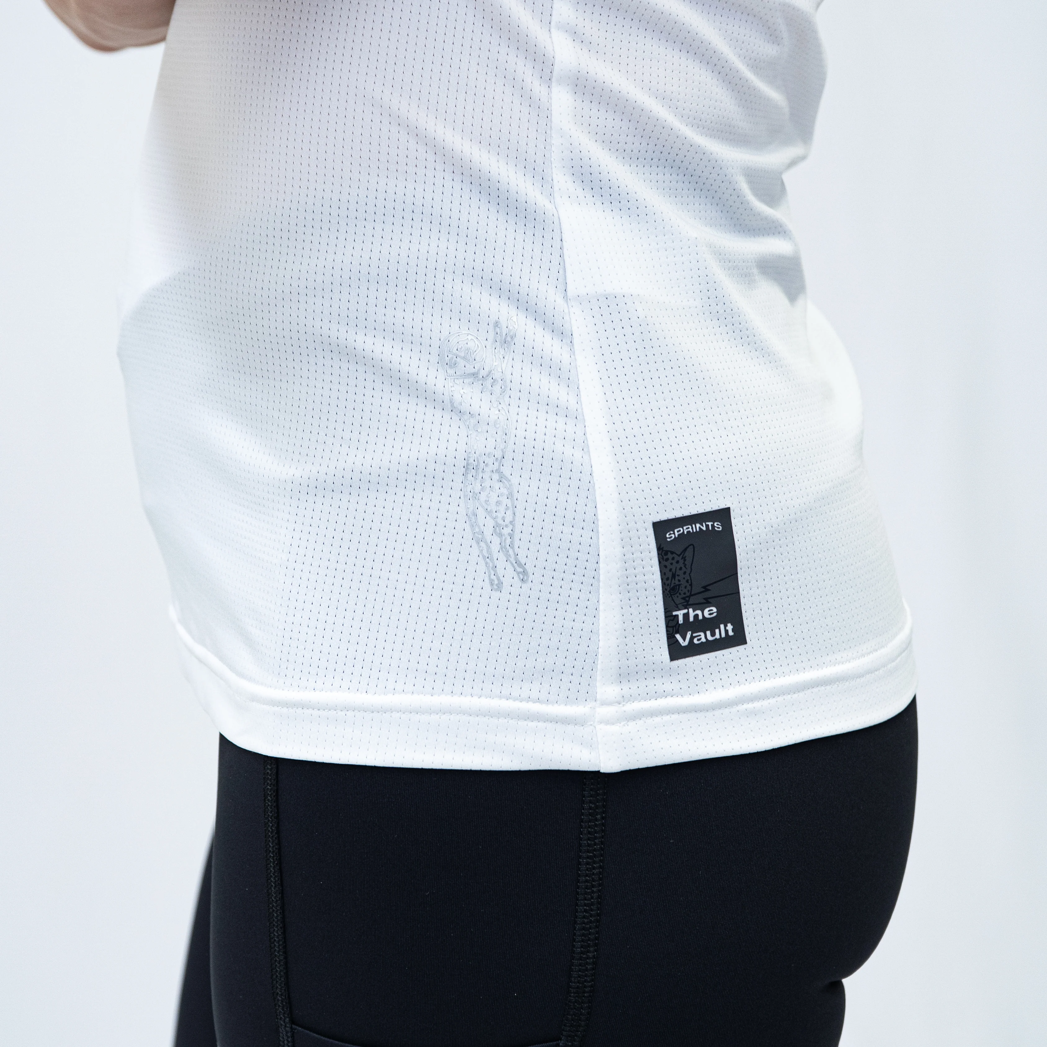 Womens Core Zero Running Tank - Stealth White - Image 7
