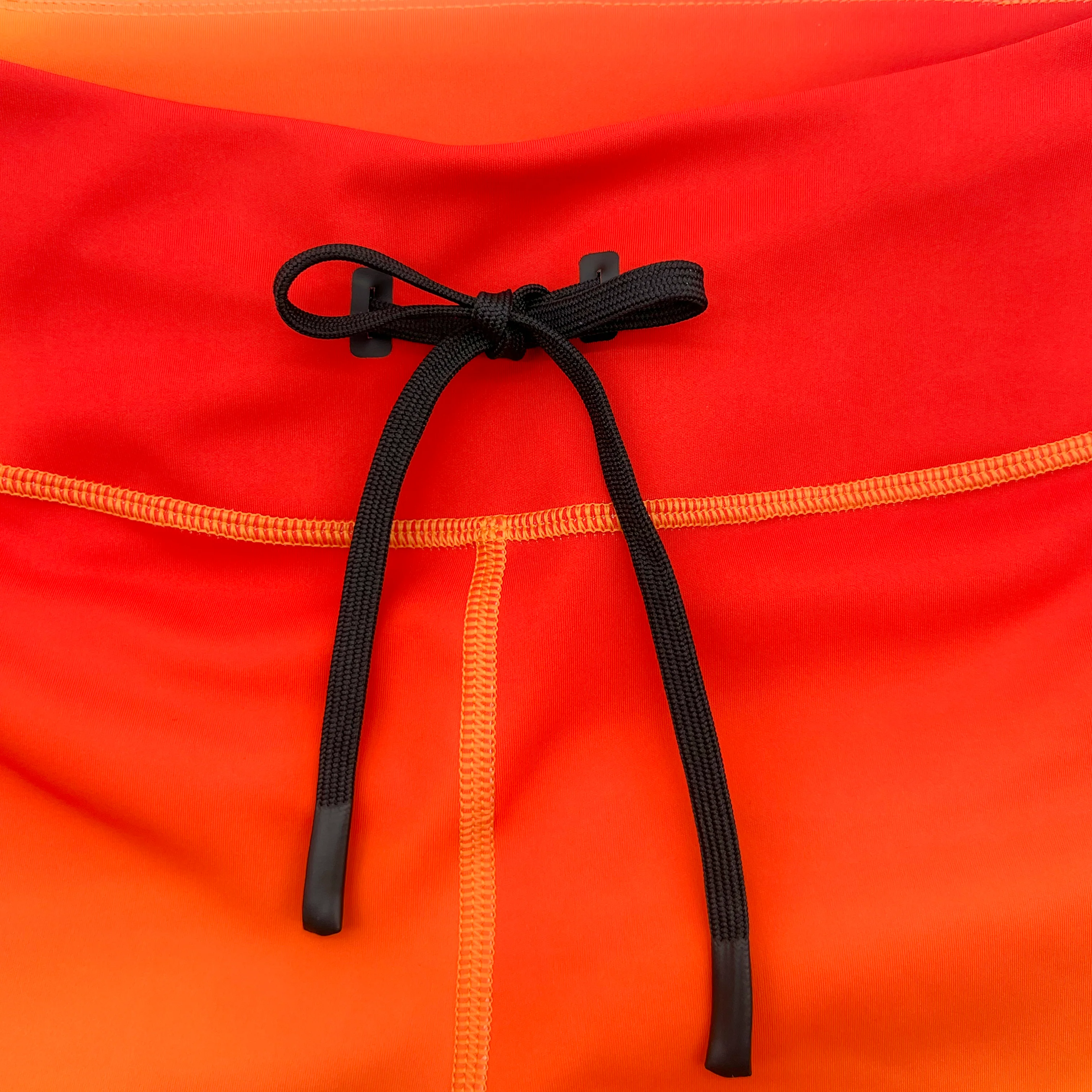 Womens Flexion 8" Compression Short - Orange Crush - Image 7